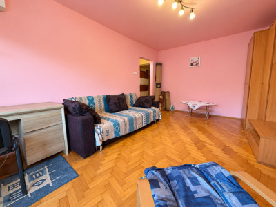 Apartament cu 3 camere, centrala proprie, de inchiriat – Zona Soarelui imagine mica 3, foxfort.ro
