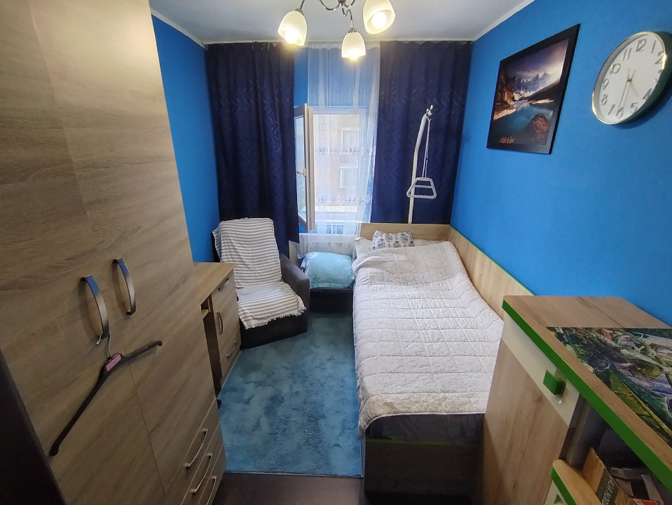Apartament cu 4 camere de inchiriat in Timisoara, zona Soarelui 7, foxfort.ro