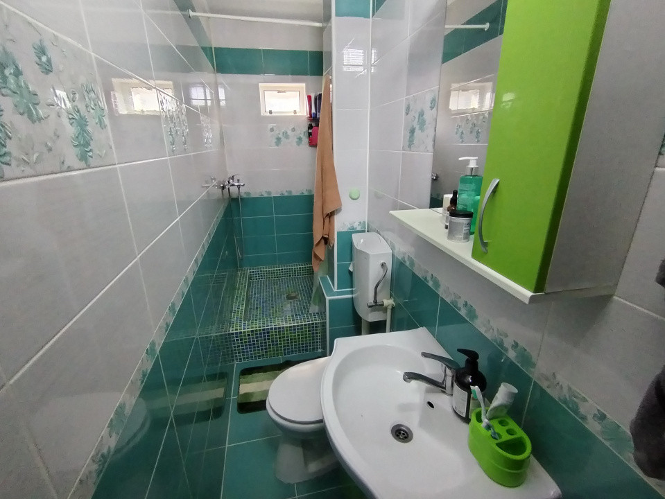Apartament cu 4 camere de inchiriat in Timisoara, zona Soarelui 14, foxfort.ro