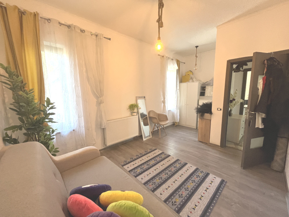 Casa individuala cu 3 camere, zona Mosnita Noua 5, foxfort.ro