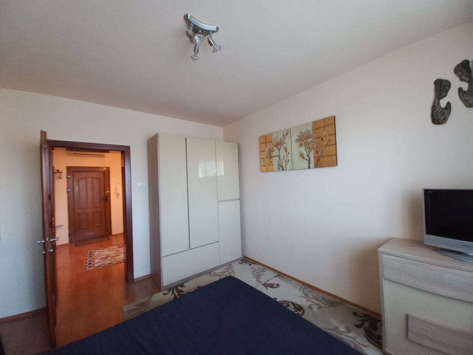 Apartament cu 3 camere de 77 mp utili - zona Tipografilor 6, foxfort.ro