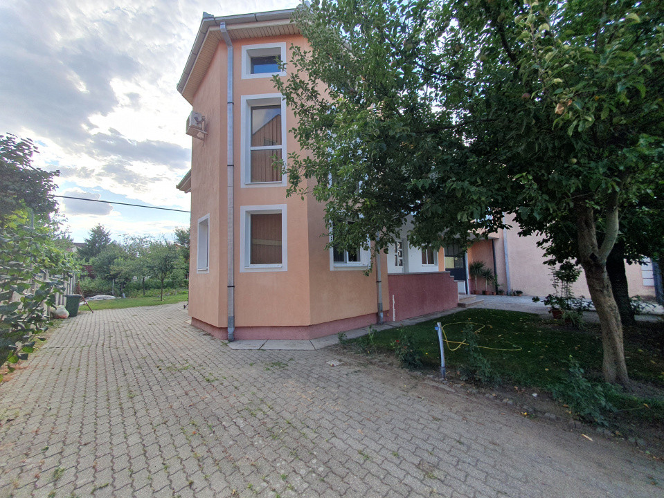 Casa de inchiriat 5 camere, ideal pentru birouri, zona Brancoveanu 30, foxfort.ro