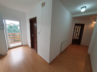 Casa de inchiriat 5 camere, ideal pentru birouri, zona Brancoveanu imagine mica 24, foxfort.ro