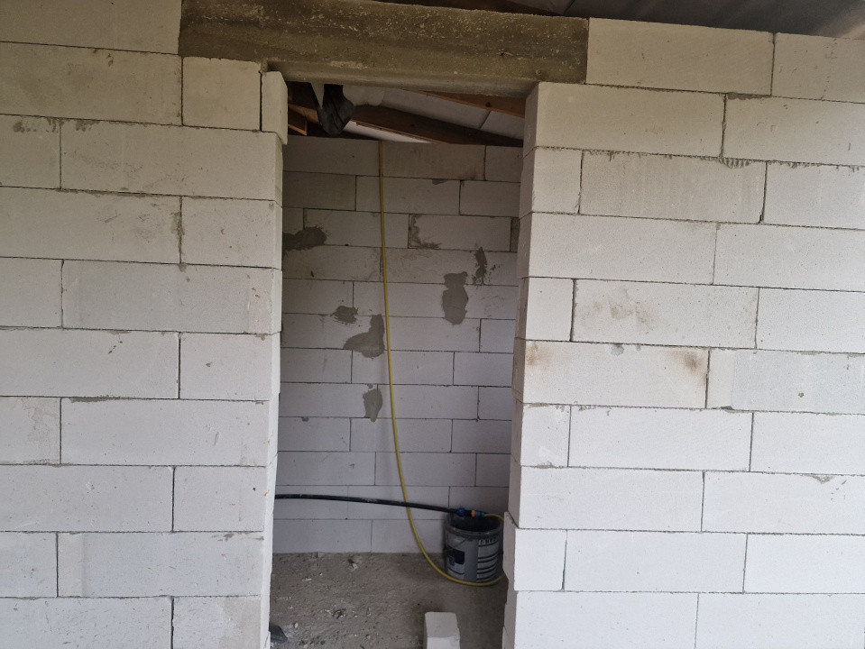 Duplex de vanzare cu 3 camere, localitate Izvin 3, foxfort.ro