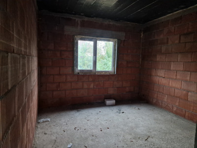 Duplex de vanzare cu 3 camere, localitate Izvin imagine mica 5, foxfort.ro