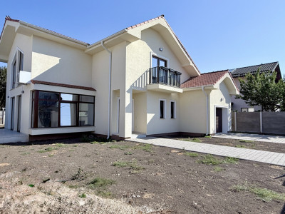 COMISION 0% Casa individuala de vanzare cu 4 camere - Mosnita Noua