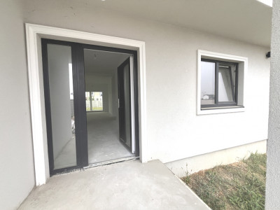 Casa individuala cu 3 camere si teren 640 mp - Mosnita Noua imagine mica 5, foxfort.ro
