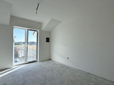 Duplex cu 4 camere despartit prin baie, Mosnita Veche imagine mica 9, foxfort.ro