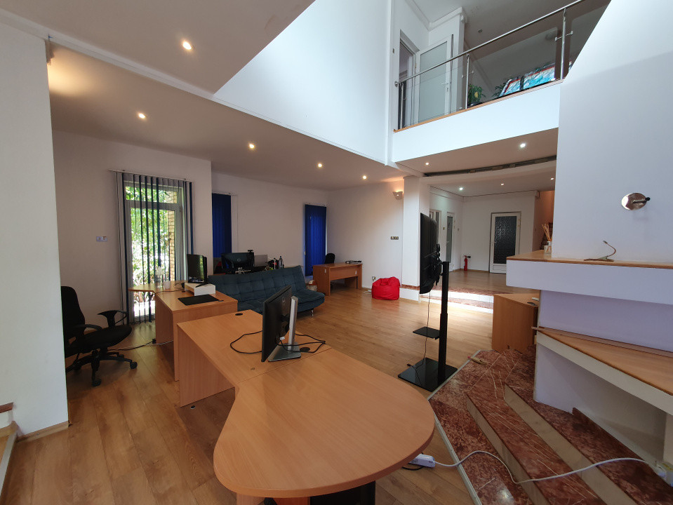 Proprietate impresionanta 606 mp utili, 706 mp teren | zona Braytim 4, foxfort.ro