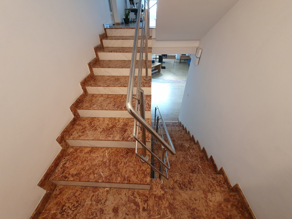 Proprietate impresionanta 606 mp utili, 706 mp teren | zona Braytim 14, foxfort.ro