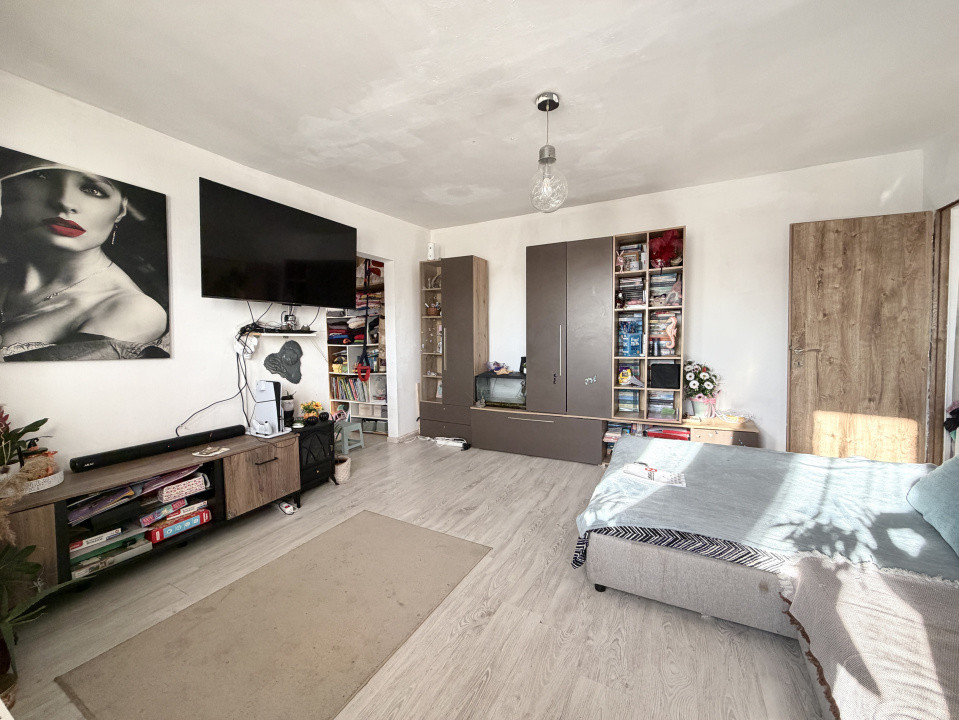 Apartament cu 2 camere - 50 mp, semidecomandat, zona Sagului 2, foxfort.ro