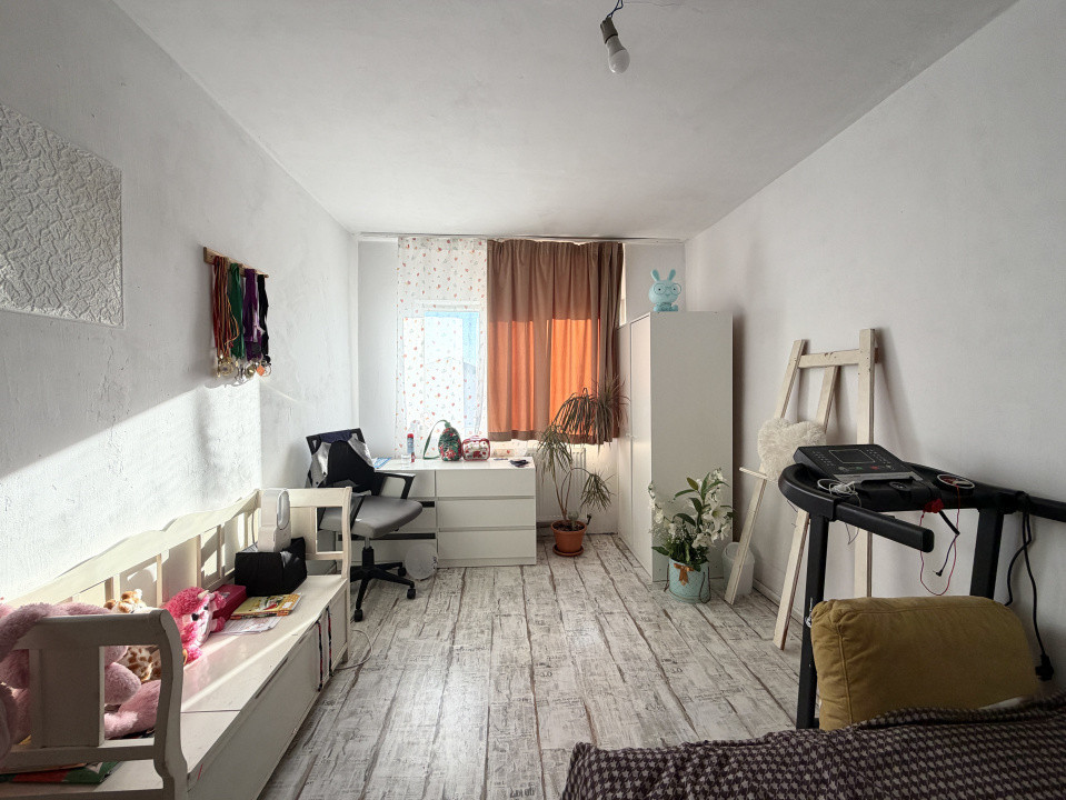 Apartament cu 2 camere - 50 mp, semidecomandat, zona Sagului 7, foxfort.ro