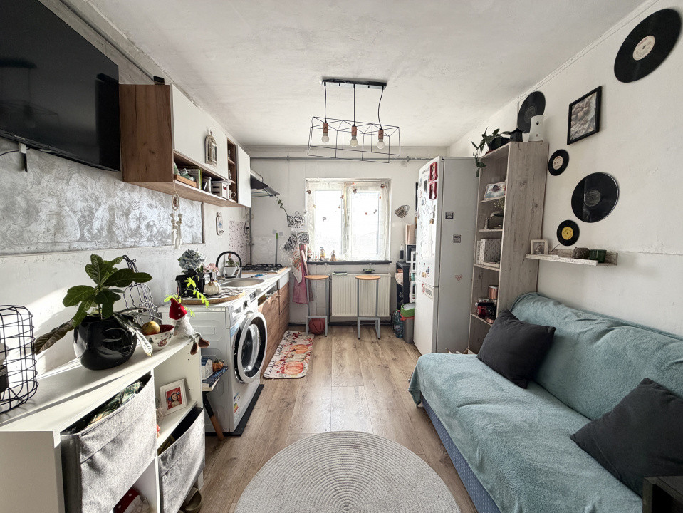 Apartament cu 2 camere - 50 mp, semidecomandat, zona Sagului 11, foxfort.ro