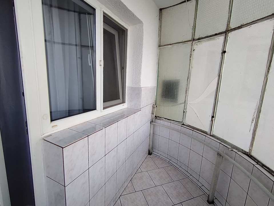 Apartament cu o camera de vanzare in Timisoara, zona Soarelui 6, foxfort.ro