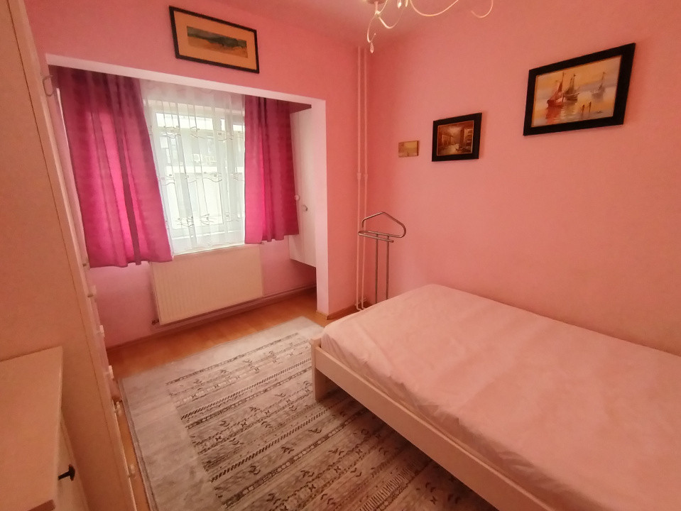Apartament cu 4 camere de inchiriat in Timisoara, zona Soarelui 15, foxfort.ro
