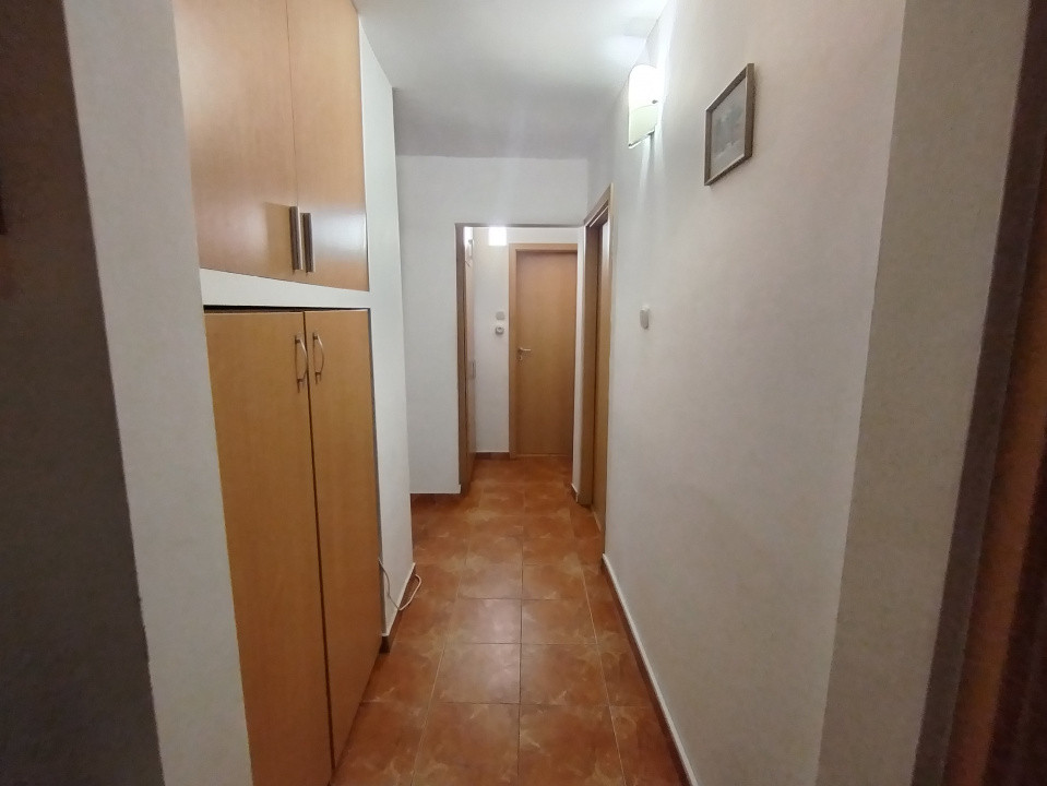 Apartament cu 4 camere de inchiriat in Timisoara, zona Soarelui 16, foxfort.ro