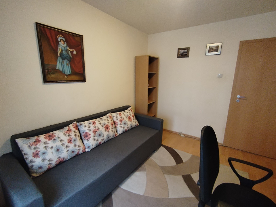 Apartament cu 4 camere de inchiriat in Timisoara, zona Soarelui 19, foxfort.ro