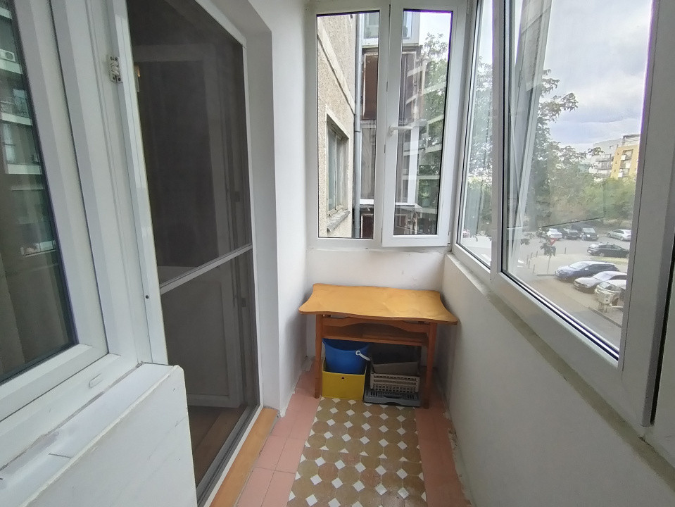 Apartament cu 4 camere de inchiriat in Timisoara, zona Soarelui 27, foxfort.ro