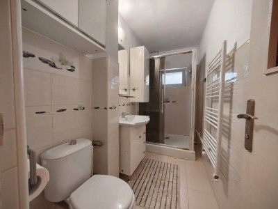 Apartament cu 3 camere 70 mp decomandat | Centrala Proprie | Zona Girocului imagine mica 4, foxfort.ro