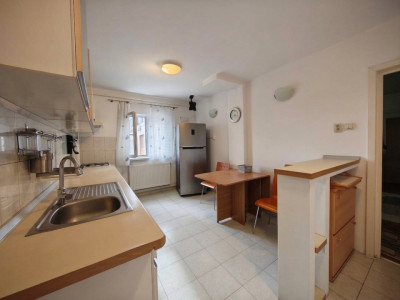 Apartament cu 3 camere 70 mp decomandat | Centrala Proprie | Zona Girocului imagine mica 7, foxfort.ro