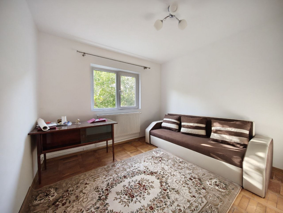 Apartament cu 4 camere 78 mp decomandat | Centrala Proprie | Zona Girocului 11, foxfort.ro