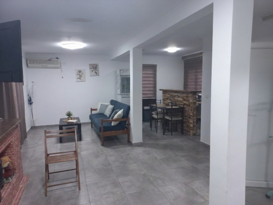 Potential de dezvoltare in 5-6 parcele 3.000 mp in Plopi | Front 27 m 6, foxfort.ro