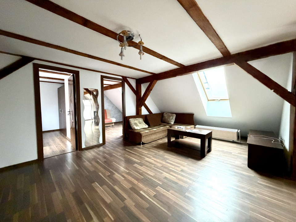 Apartament cu 3 camere de inchiriat - 70 mp, in Complexul Studentesc 2, foxfort.ro