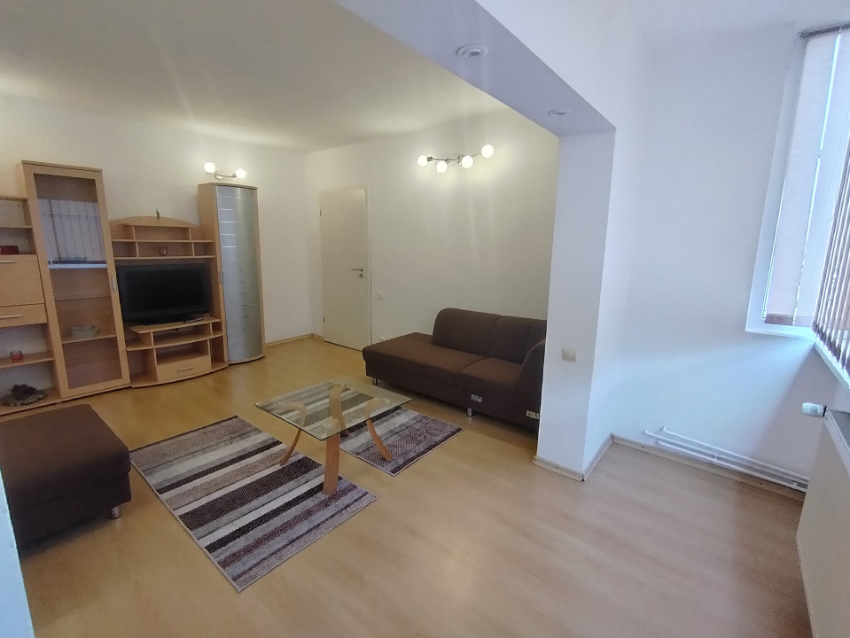 Apartament cu 2 camere de inchiriat in Timisoara, zona Olimpia-Stadion 5, foxfort.ro