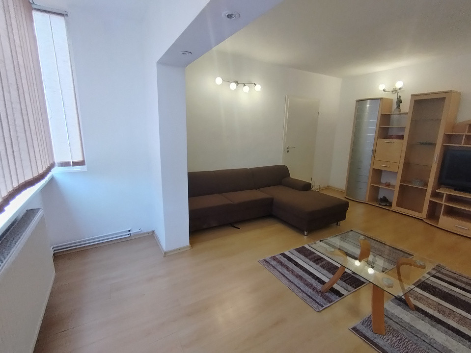 Apartament cu 2 camere de inchiriat in Timisoara, zona Olimpia-Stadion 6, foxfort.ro
