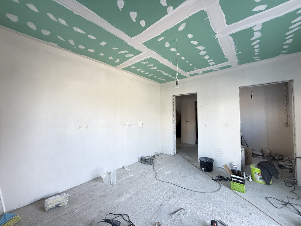 Casa individuala cu 5 camere | 501 mp teren | Toate utilitatile | Sacalaz 14, foxfort.ro