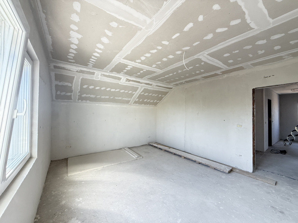 Casa individuala cu 5 camere | 501 mp teren | Toate utilitatile | Sacalaz 19, foxfort.ro