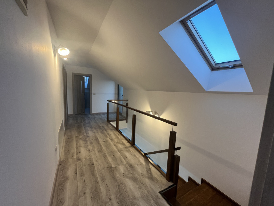 Casa individuala 252 mp utili mobilata si utilata in Mosnita Veche 13, foxfort.ro