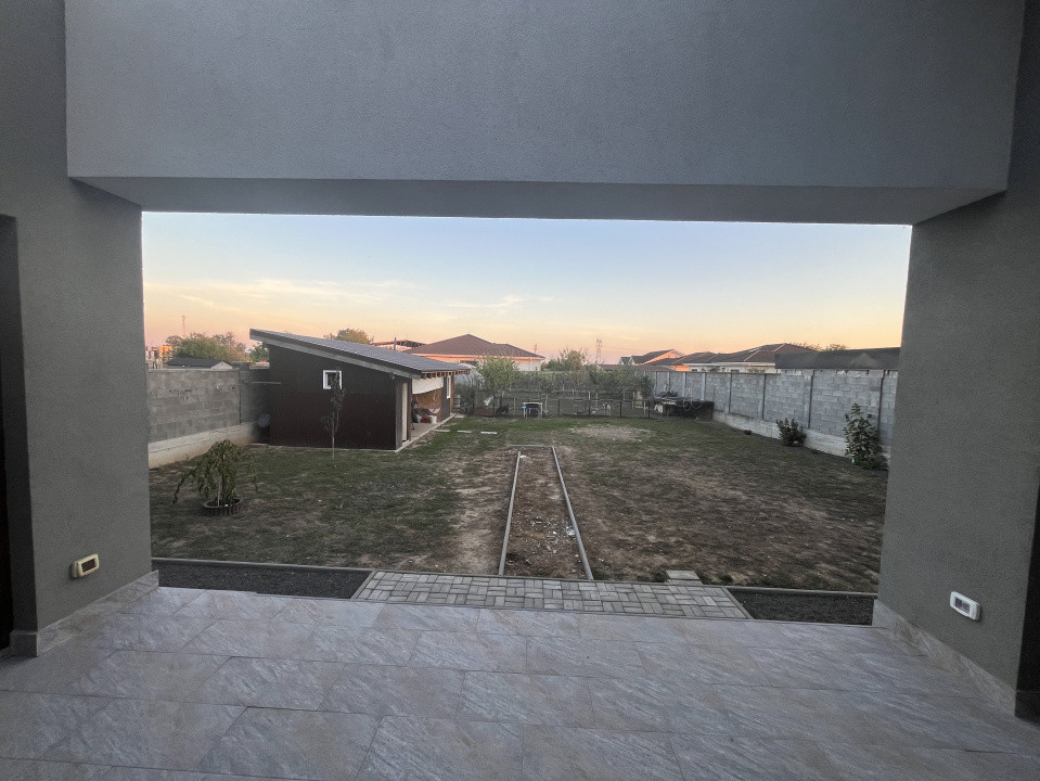 Casa individuala 252 mp utili mobilata si utilata in Mosnita Veche 24, foxfort.ro