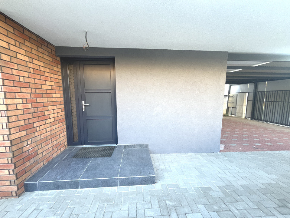 Casa individuala cu 4 camere si teren de 190 mp - zona Buziasului 17, foxfort.ro