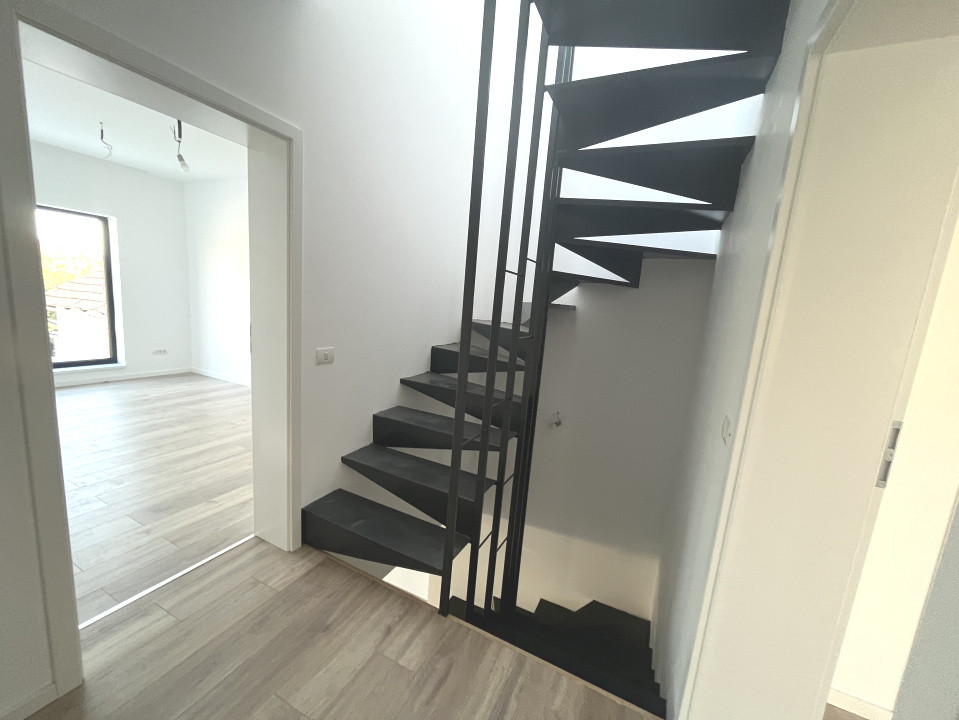 Casa individuala cu 4 camere si teren de 190 mp - zona Buziasului 18, foxfort.ro