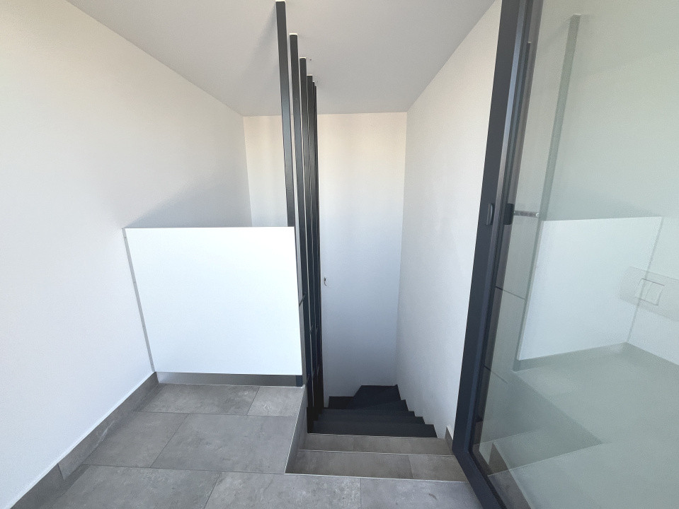 Casa individuala cu 4 camere si teren de 190 mp - zona Buziasului 19, foxfort.ro