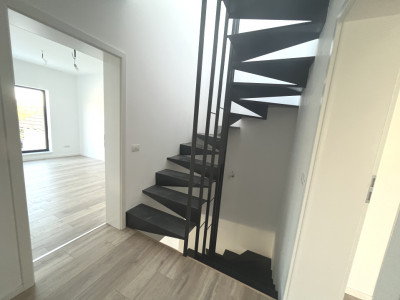Casa individuala cu 4 camere si teren de 190 mp - zona Buziasului imagine mica 18, foxfort.ro