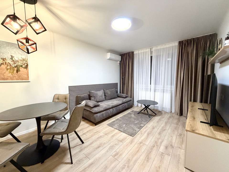 Apartament de inchiriat de lux cu 2 camere - Zona Central 1, foxfort.ro