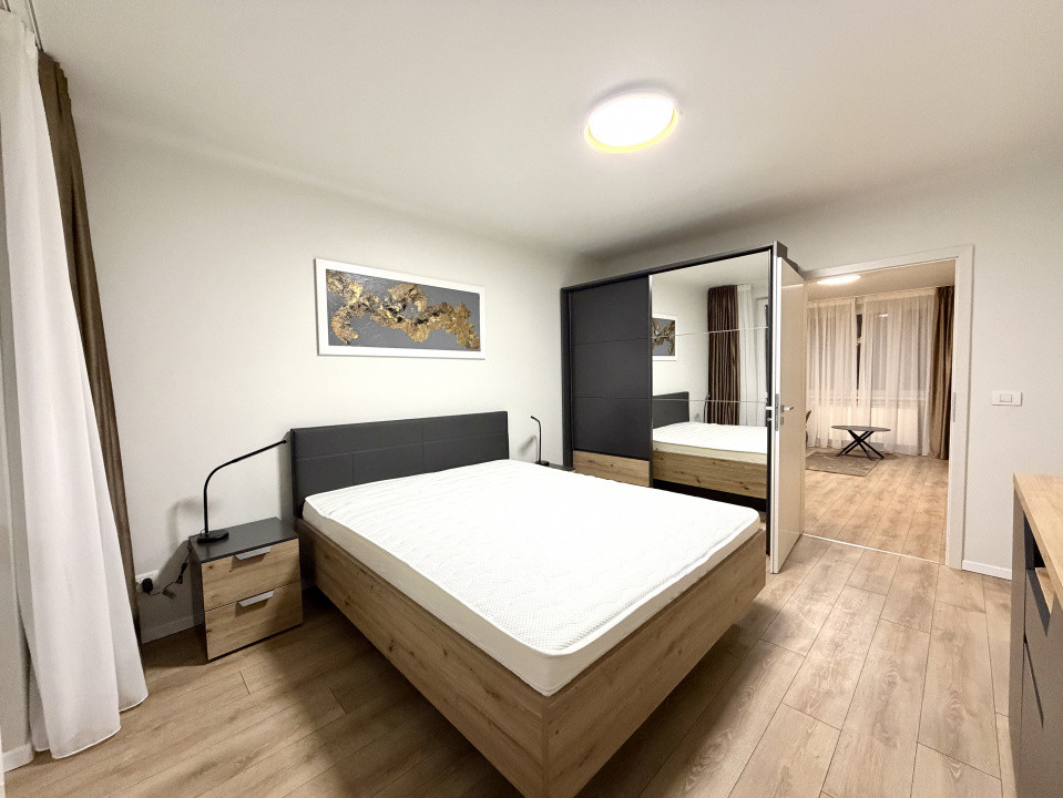 Apartament de inchiriat de lux cu 2 camere - Zona Central 5, foxfort.ro