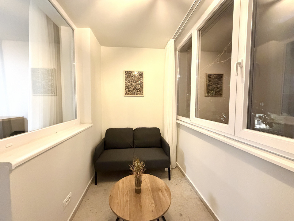 Apartament de inchiriat de lux cu 2 camere - Zona Central 10, foxfort.ro