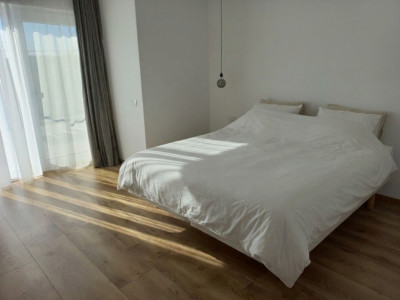 Casa individuala cu 5 camere, garaj si teren de 772 mp - zona Ghiroda imagine mica 4, foxfort.ro