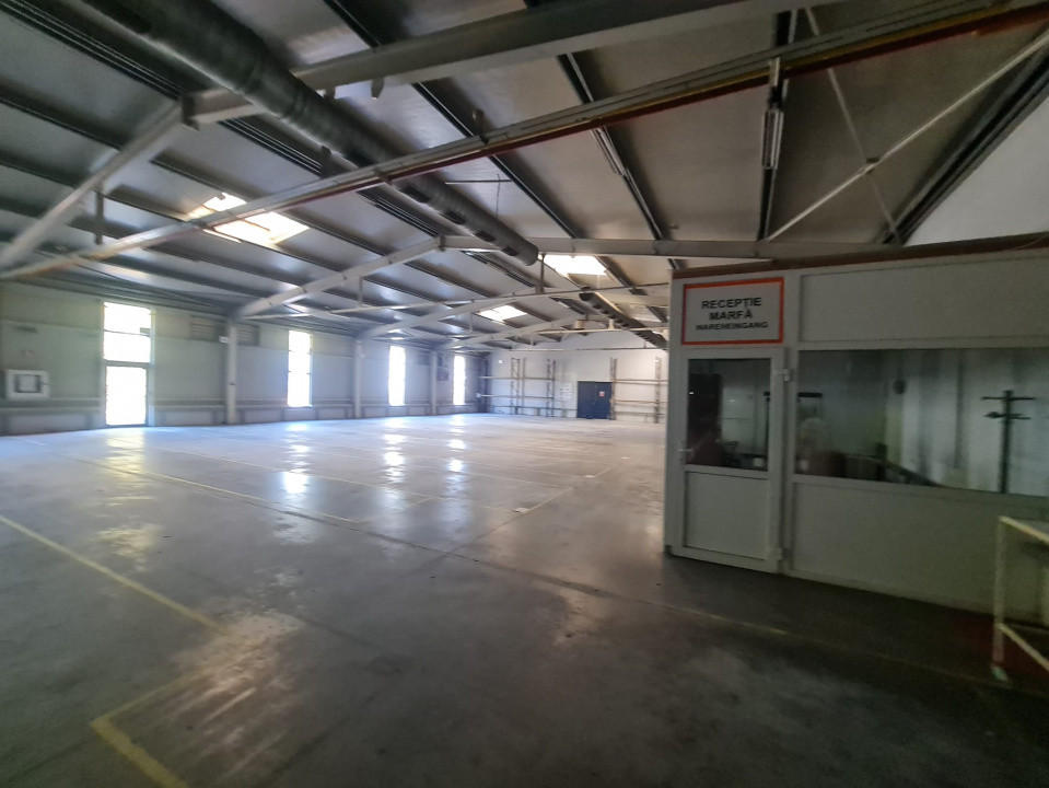Spatiu generos de inchiriat in Deta, jud. Timis 11, foxfort.ro
