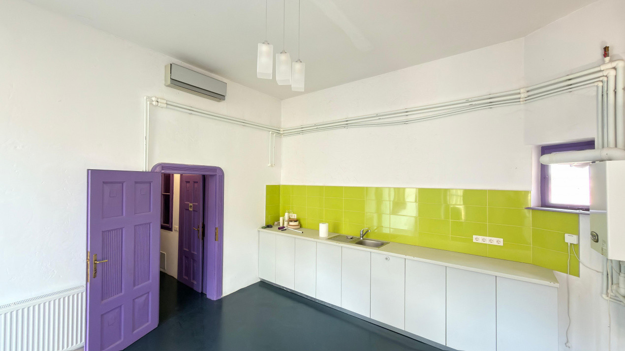Apartament cu 4 camere in Piata Mocioni, Timisoara 5, foxfort.ro