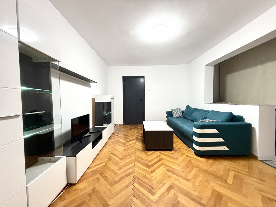 Apartament cu 2 camere de inchiriat, etajul 1, aproape de Iulius Mall 2, foxfort.ro