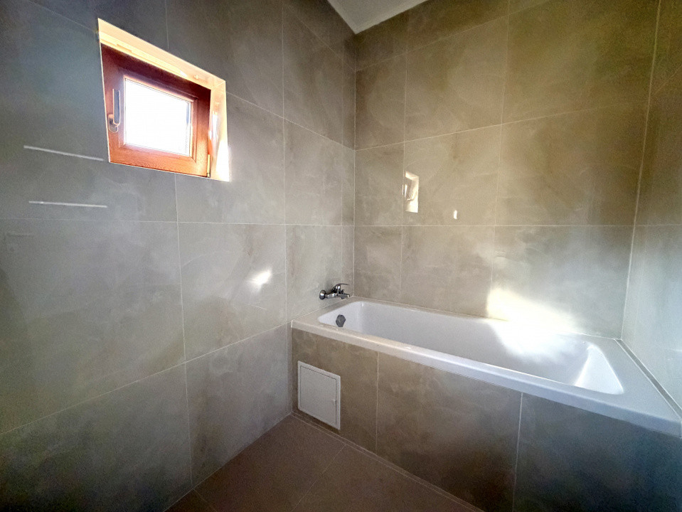 Casa individuala cu 4 camere, teren 900 mp, cu toate utilitatile - Sanandrei 14, foxfort.ro