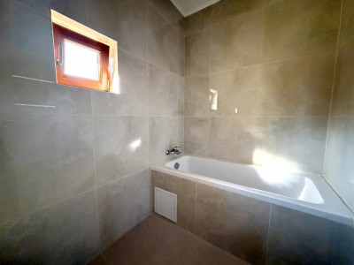 Casa individuala cu 4 camere, teren 900 mp, cu toate utilitatile - Sanandrei imagine mica 14, foxfort.ro