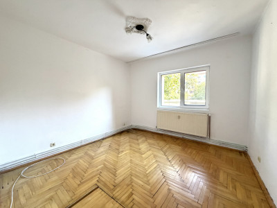 Apartament cu 2 camere nemobilat, centrala proprie - zona Torontalului imagine mica 2, foxfort.ro