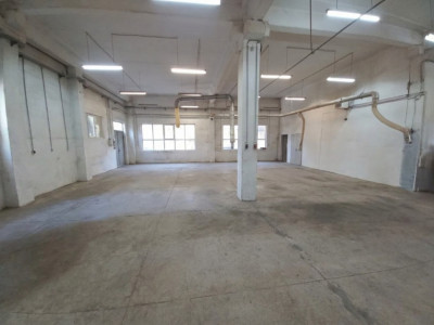 Spatiu industrial si birouri de inchiriat | Zona Semicentrala | 640 mp