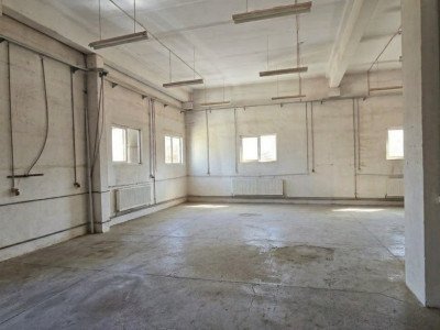Spatiu industrial si birouri de inchiriat | Zona Semicentrala | 640 mp