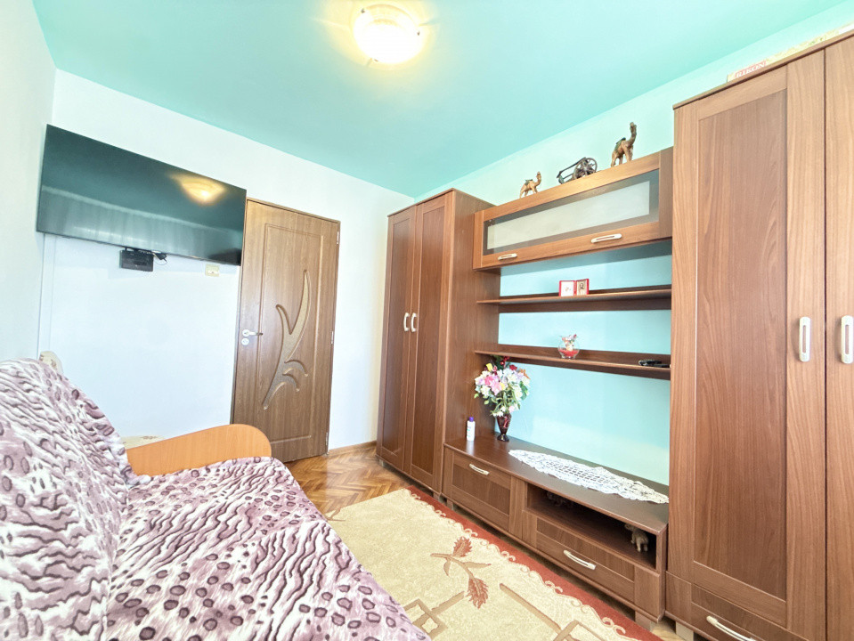 Apartament cu 4 camere | Boxa notata in CF | Bloc anvelopat | Zona Cetatii 18, foxfort.ro